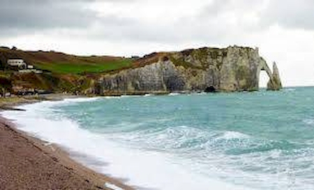 Vue de la plage D'etretat